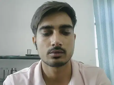 Snapshot of Cutiealan chatting on November 18, 10:20 am Cutiealan online show from November 18, 10:20 am