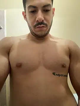 Snapshot of DARG_17 chatting on November 23, 11:37 pm DARG 17 online show from November 23, 11:37 pm