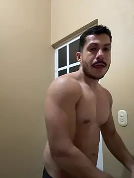 Snapshot of DARG_17 chatting on February 4, 10:10 am DARG 17 online show from February 4, 10:10 am