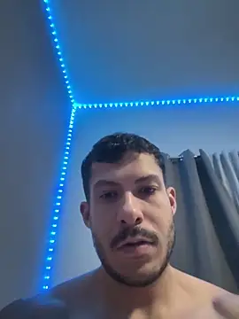 Snapshot of DARG_17 chatting on February 26, 10:25 am DARG 17 online show from February 26, 10:25 am