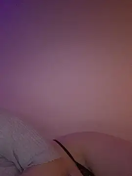 Ghostbaby02 online show from March 3, 12:06 am