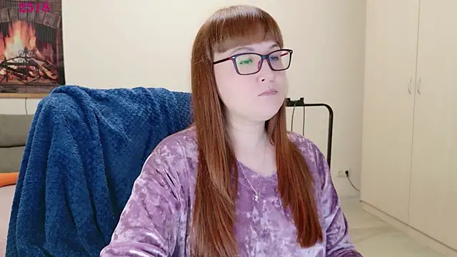 Snapshot of Foxy-lady chatting on April 22, 10:50 am Foxy-lady online show from April 22, 10:50 am