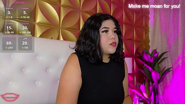 Amanda Mooree online show from April 12, 4:17 am