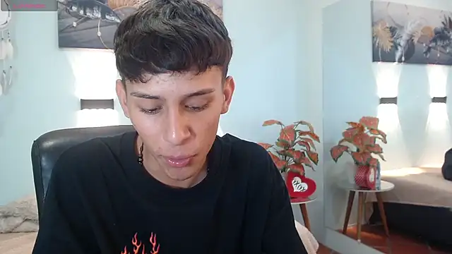 DraxBlade09 online show from December 14, 8:13 pm