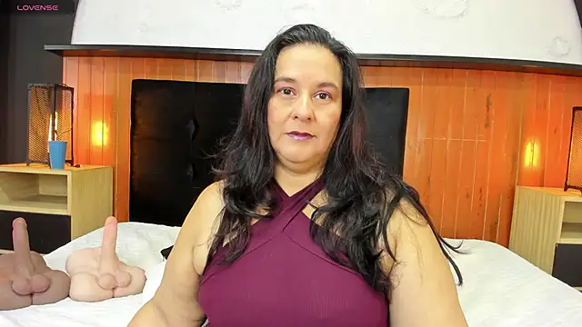 Sharlotte BBW  online show from February 11, 12:10 pm