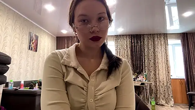 OliviaMoon 24 online show from November 21, 4:11 am