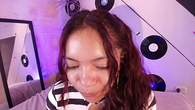 goddess julieta online show from December 19, 7:21 pm