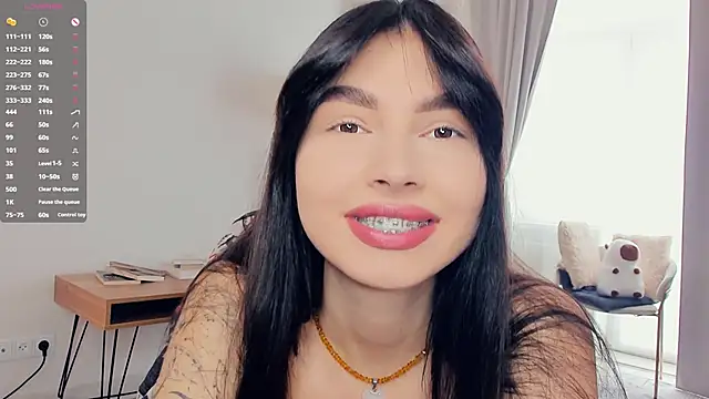 Snapshot of FeliciaKogen chatting on June 27, 7:13 am FeliciaKogen online show from June 27, 7:13 am