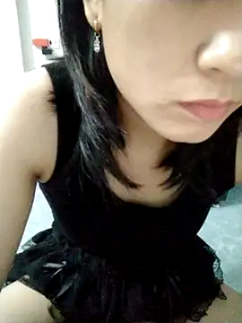 Snapshot of alibaba3x chatting on April 28, 6:24 pm alibaba3x online show from April 28, 6:24 pm