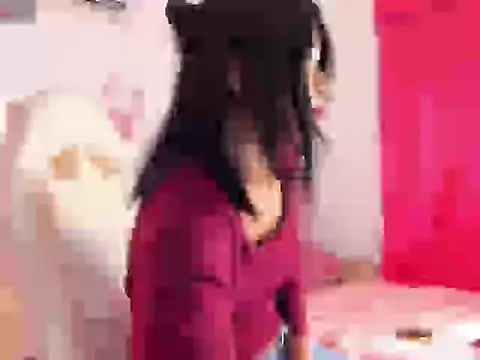 Snapshot of Luna_lexy04 chatting on May 10, 2:50 am Luna lexy04 online show from May 10, 2:50 am