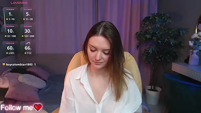 Ursula Andres online show from March 23, 1:09 am