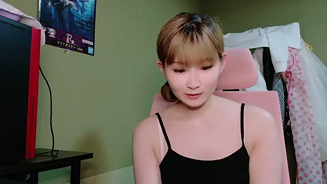 Snapshot of miyu0003 chatting on July 16, 12:22 pm miyu0003 online show from July 16, 12:22 pm
