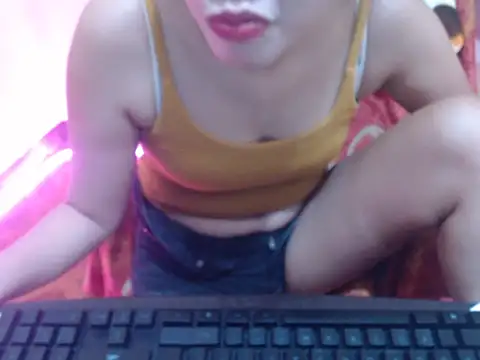 HotAsian Yazzi69 online show from February 18, 4:36 pm
