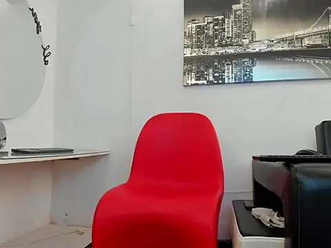 Snapshot of maikol_twinkx chatting on May 23, 2:10 pm maikol twinkx online show from May 23, 2:10 pm