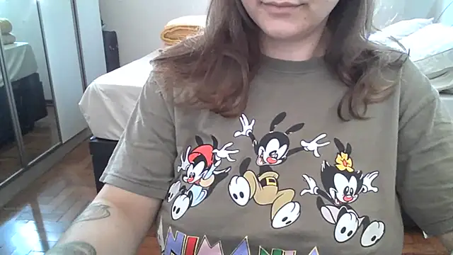 xxxluana online show from April 4, 12:46 pm