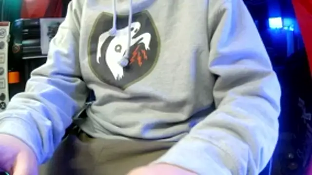 Bowerboi online show from December 21, 12:07 am