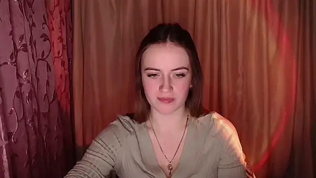 Illa May online show from February 2, 8:18 pm