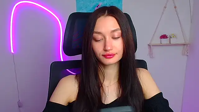 Stella XO online show from April 15, 5:36 am