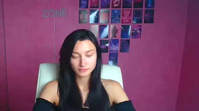 Snapshot of Stella_XO chatting on August 3, 9:59 am Stella XO online show from August 3, 9:59 am