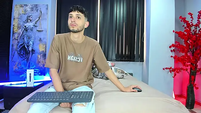 dracke and zara online show from April 8, 12:27 pm