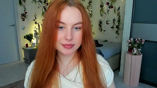 Snapshot of AirySilhouette chatting on April 26, 10:02 am AirySilhouette online show from April 26, 10:02 am