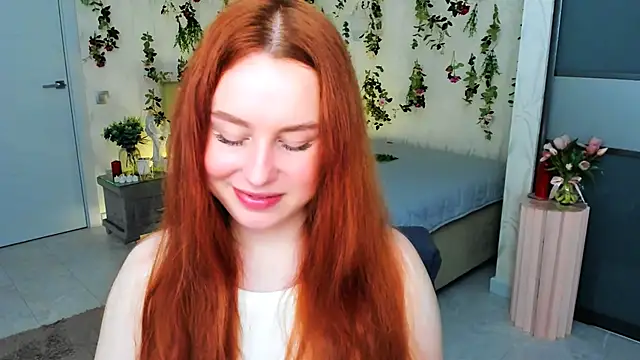 Snapshot of AirySilhouette chatting on May 2, 7:30 pm AirySilhouette online show from May 2, 7:30 pm
