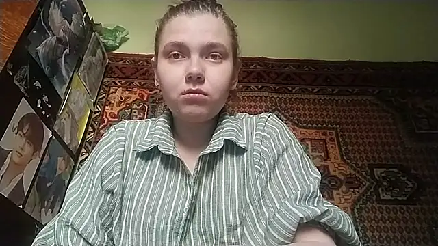 KikiBang online show from March 23, 10:08 am