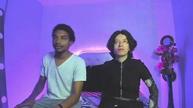 Snapshot of CoralAndOcean_ chatting on January 6, 5:38 pm CoralAndOcean online show from January 6, 5:38 pm