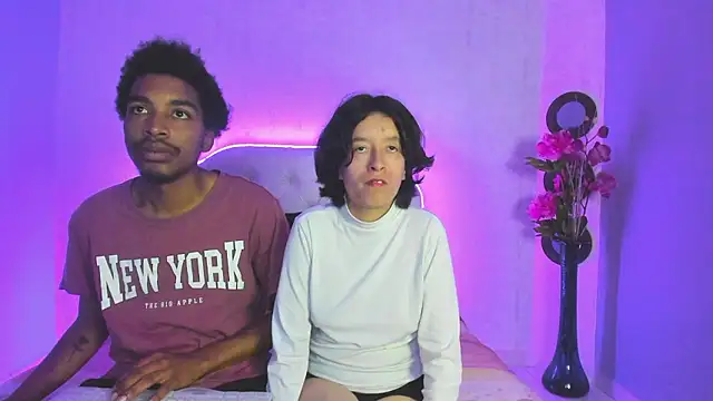 Snapshot of CoralAndOcean_ chatting on January 12, 6:13 pm CoralAndOcean online show from January 12, 6:13 pm