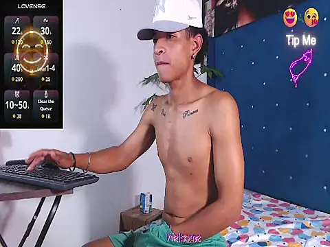 crissex3 online show from March 14, 12:10 pm