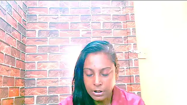 Snapshot of indian_spice_girl chatting on April 26, 5:49 am indian spice girl online show from April 26, 5:49 am