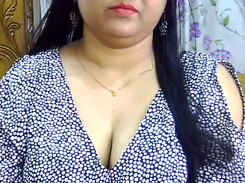 Natasha pihu online show from April 18, 7:29 pm