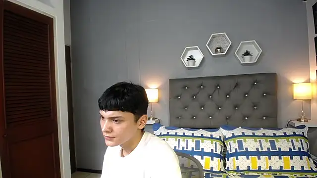 Snapshot of matthew_sandler chatting on November 21, 3:27 am matthew sandler online show from November 21, 3:27 am