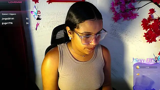 Snapshot of chleo_rosse chatting on June 28, 3:12 am chleo rosse online show from June 28, 3:12 am