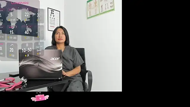 Snapshot of Nanku_Na chatting on December 17, 1:39 pm Nanku Na online show from December 17, 1:39 pm