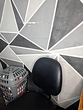 megan NL online show from February 5, 1:10 am