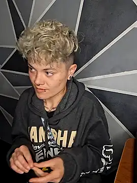 megan NL online show from February 6, 11:08 pm