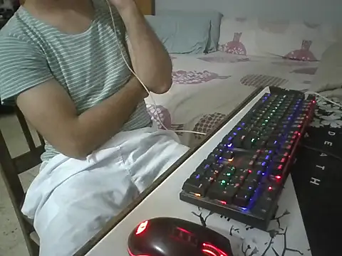 caiomurdock online show from November 21, 1:15 am