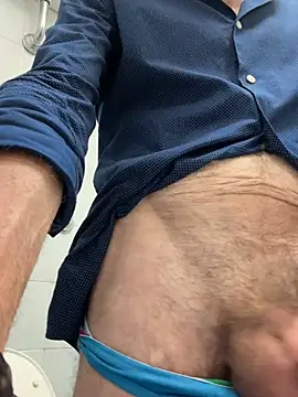 Snapshot of Alexbbcum chatting on June 30, 12:28 pm Alexbbcum online show from June 30, 12:28 pm