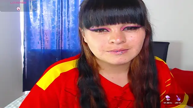 Snapshot of SEX_WITH_VALERY chatting on November 20, 6:07 pm SEX WITH VALERY online show from November 20, 6:07 pm