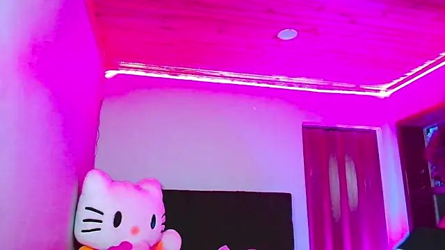  MileyBerry online show from February 14, 1:02 am