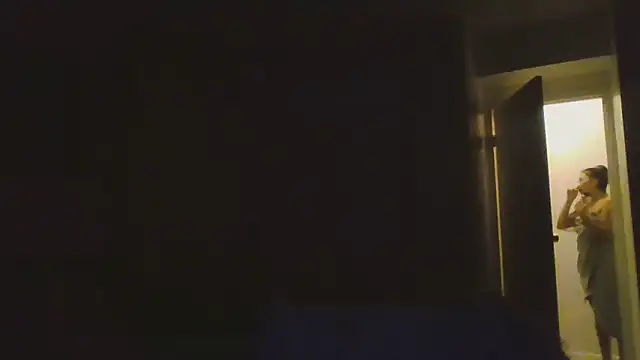 Snapshot of cryptokimgirl chatting on March 3, 2:39 am cryptokimgirl online show from March 3, 2:39 am