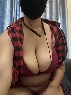 Smita silk69 online show from April 11, 7:45 am