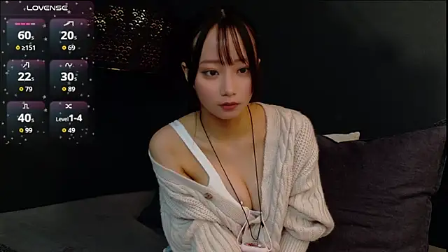 xx SHAN SHAN xx online show from March 9, 4:00 pm