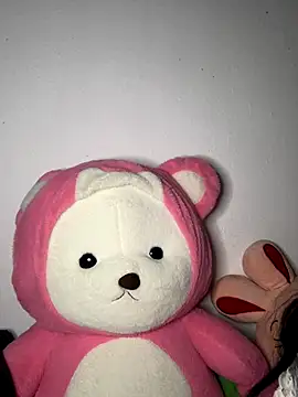 Kiee-lee online show from December 2, 3:51 pm