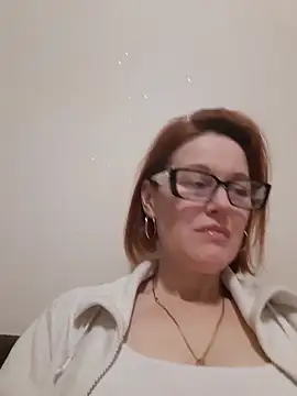 LanaOlbenst online show from March 2, 6:15 pm