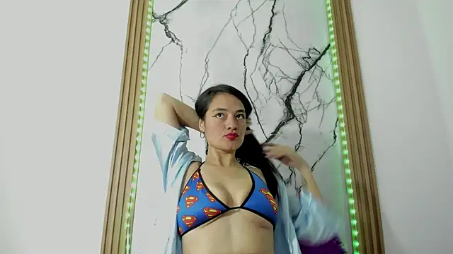 Snapshot of dulce_maria_hh chatting on November 20, 9:14 pm dulce maria hh online show from November 20, 9:14 pm