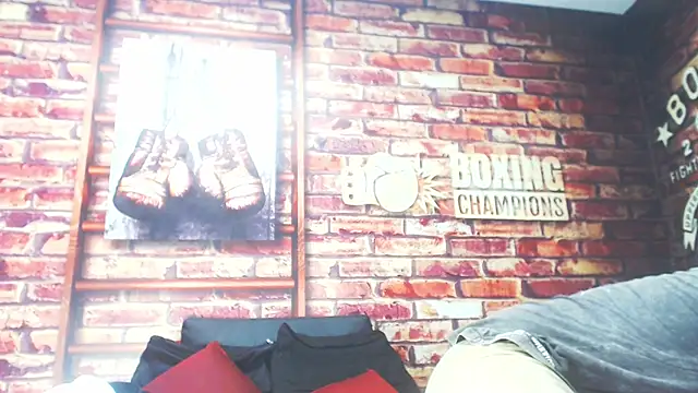 BlackAndAxel online show from April 8, 10:32 pm