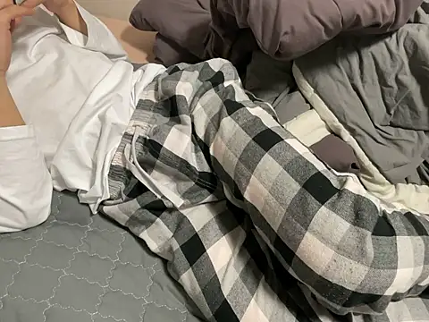   kim online show from December 3, 1:20 pm