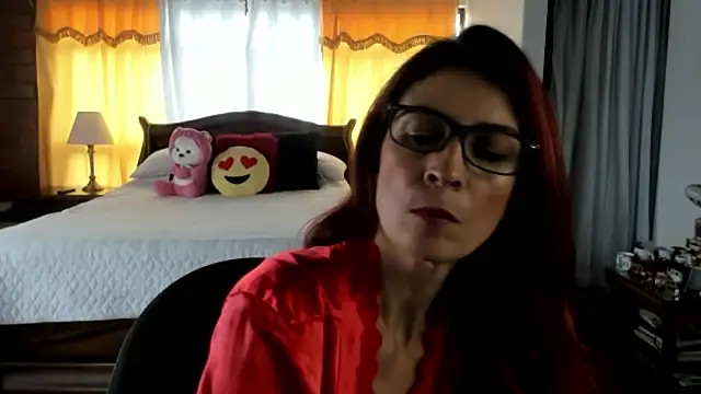 Charlotte-Willson online show from March 4, 4:13 pm